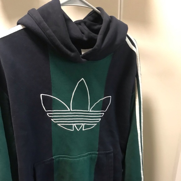 Adidas - Picture 3 of 7